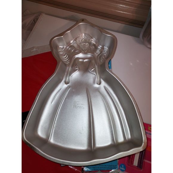 Barbie Doll And Enchanted Castle Aluminum Cake Pan/Mold - Picture 3 of 7